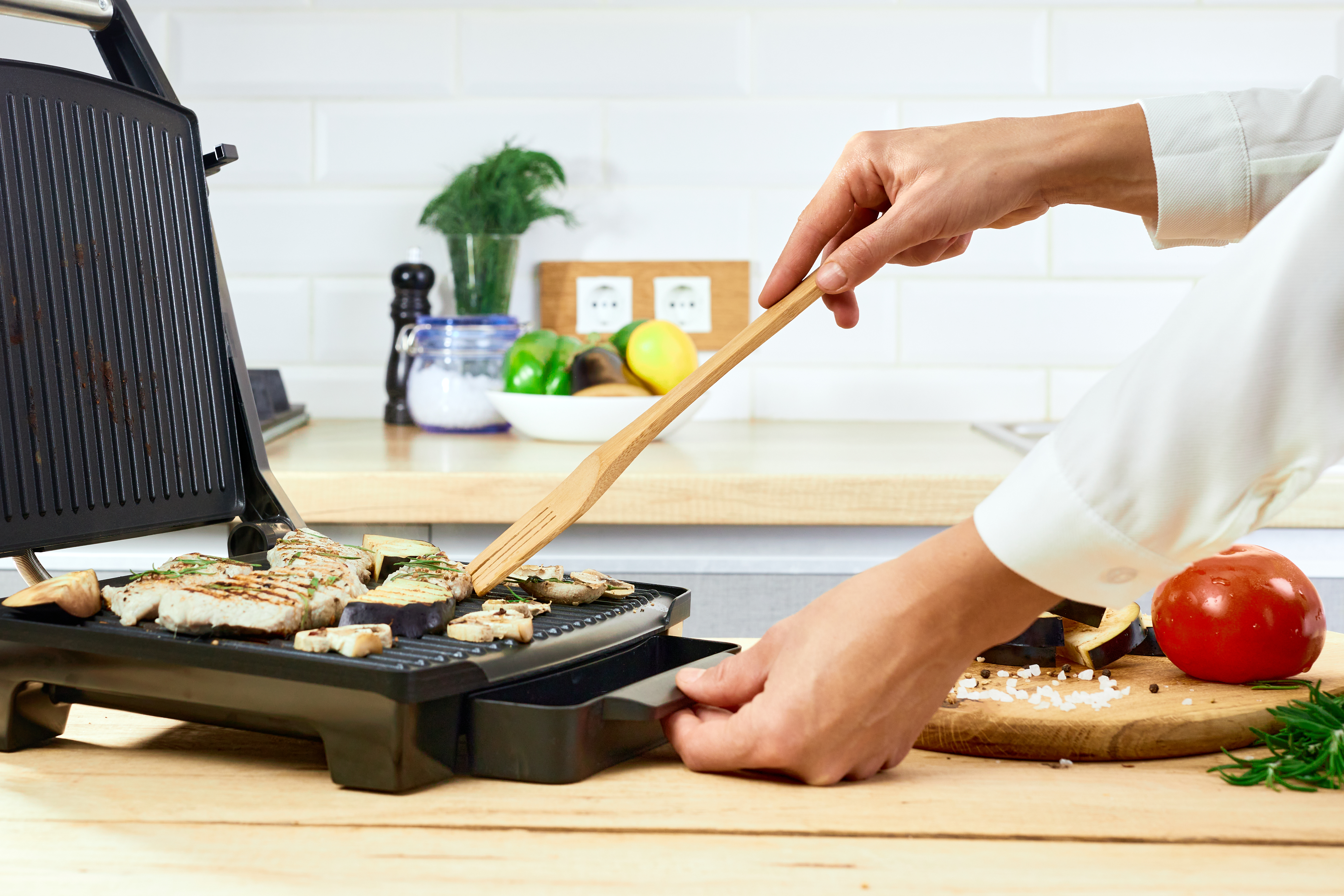 small grill for indoor grilling