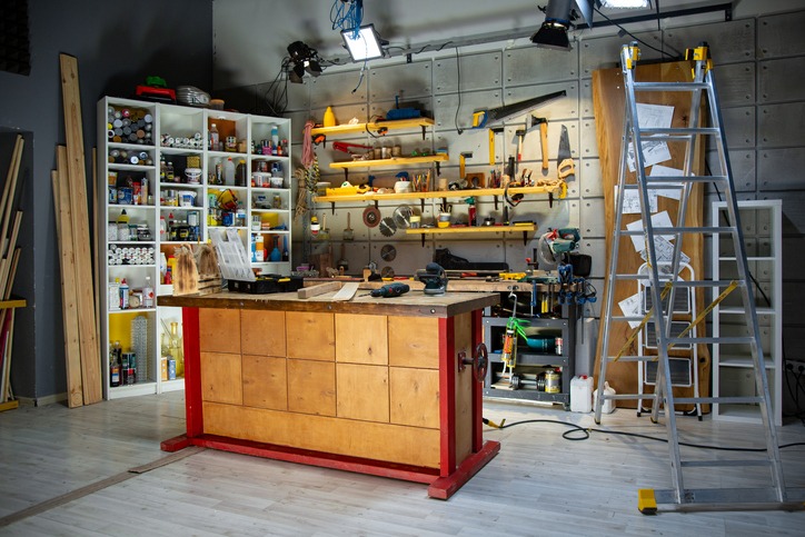 Carpentry workshop equipped with the necessary tools