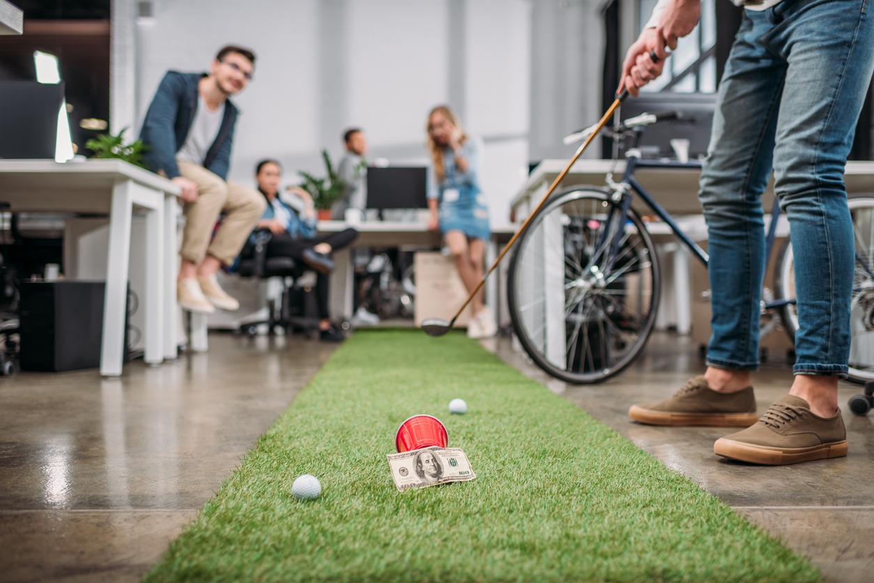 Indoor Golf