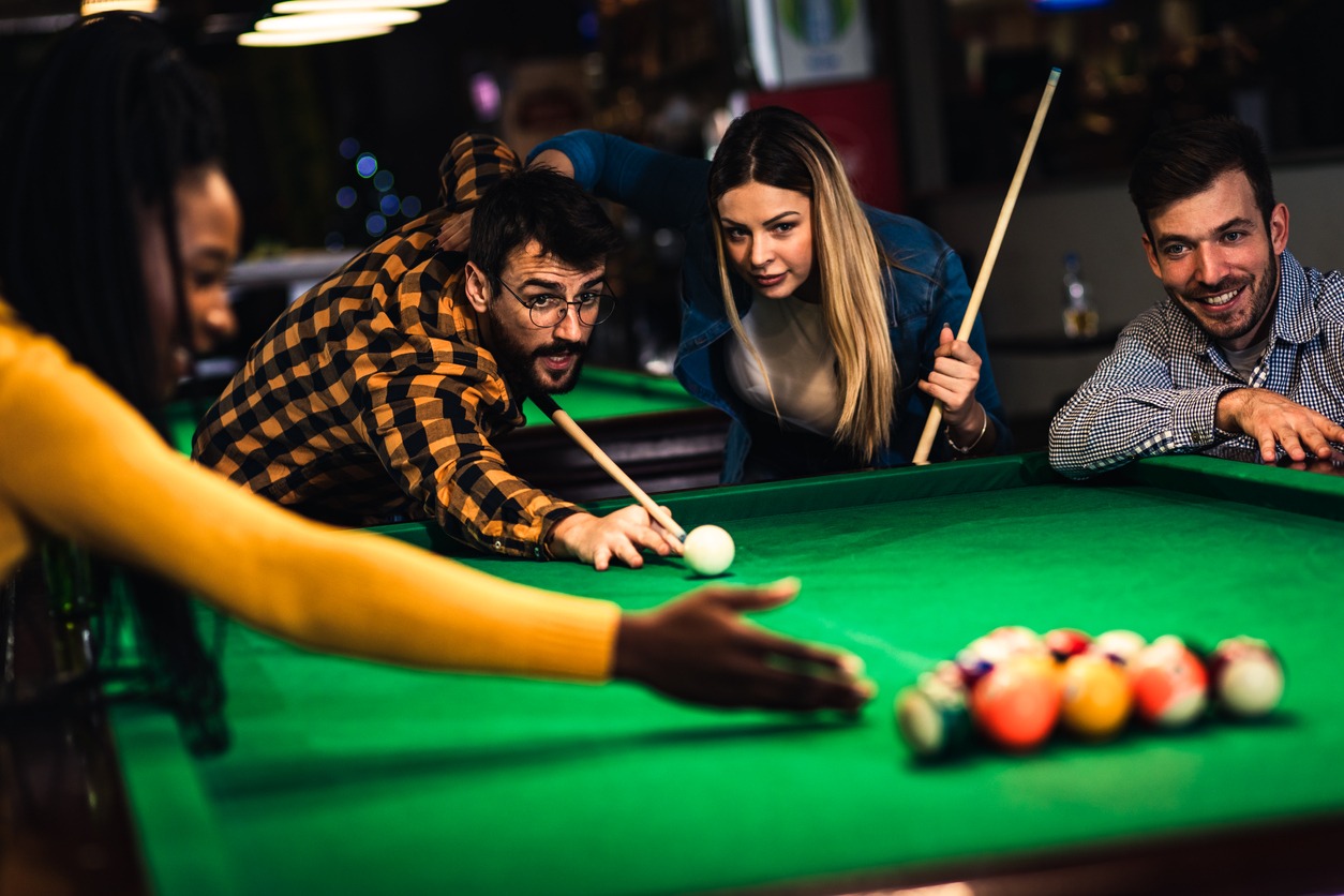 Pool Bar
