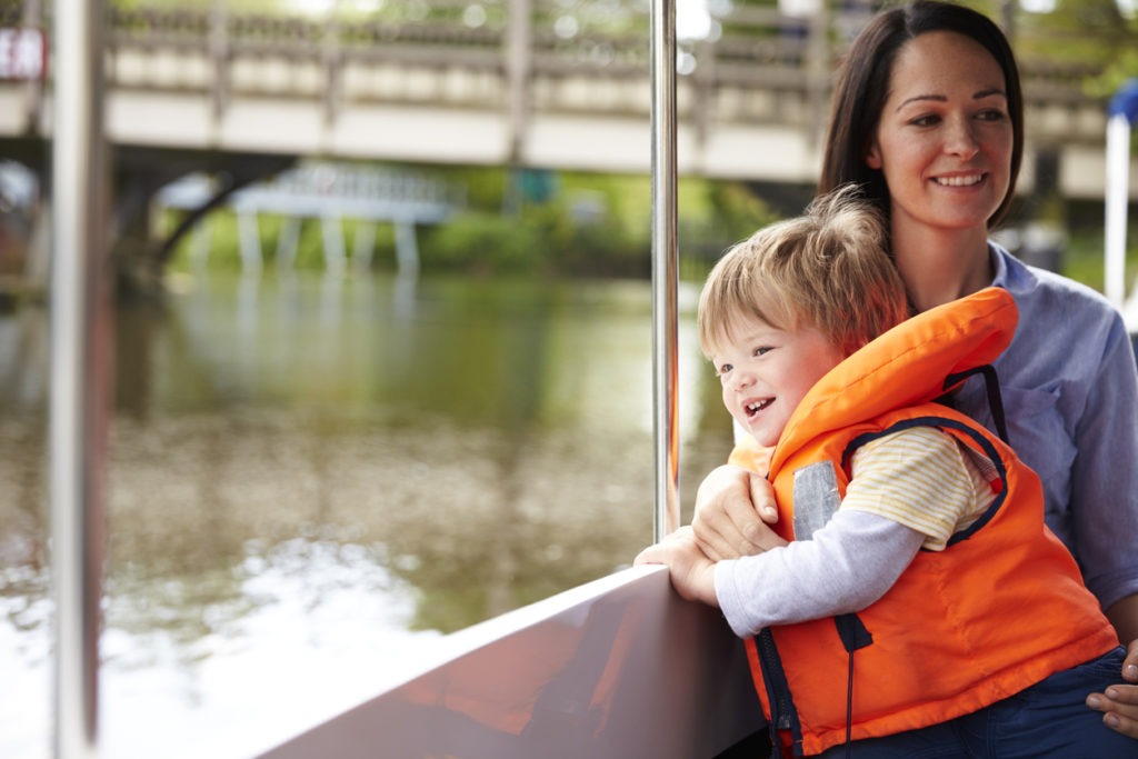 3 tips for selecting the correct baby life jacket