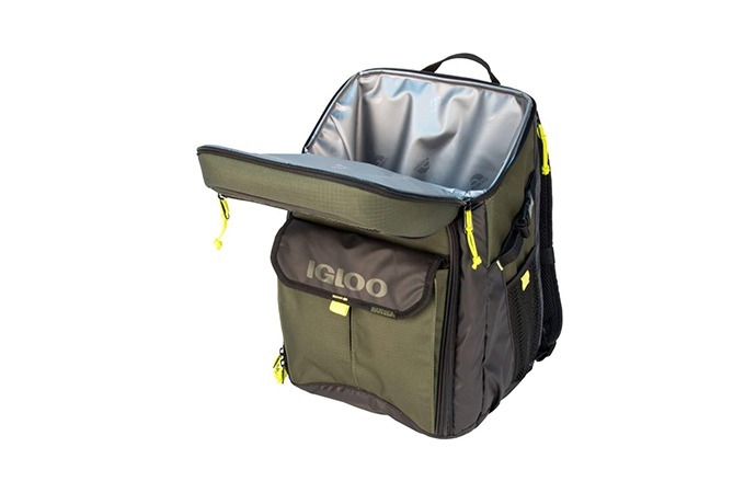 An Igloo Outdoorsman Gizmo lunchbox backpack