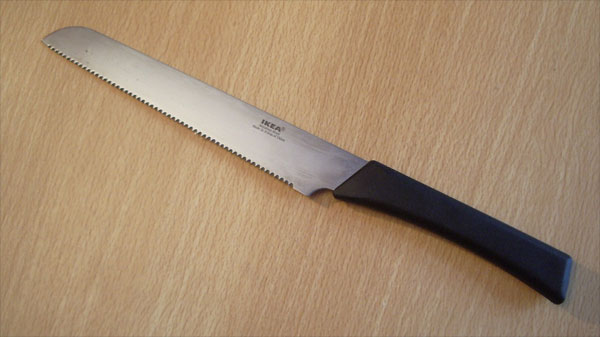 ikea-bread-knife