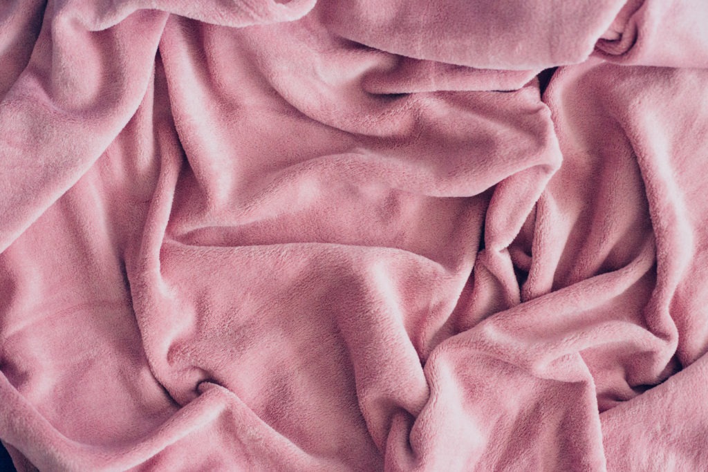 Cozy-velvet-pink-blanket
