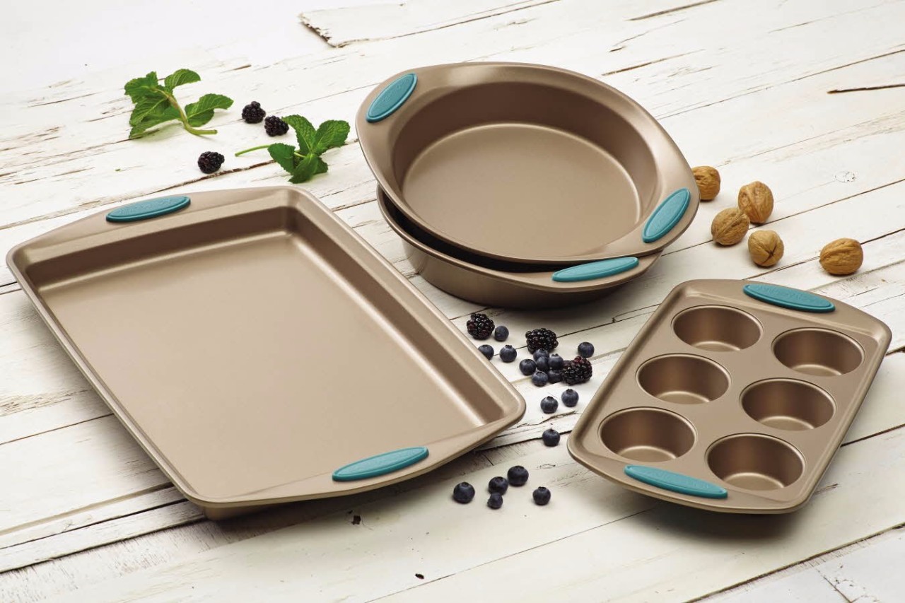 Top-5-Nonstick-5-Piece-or-More-Bakeware-Sets-in-2017-1