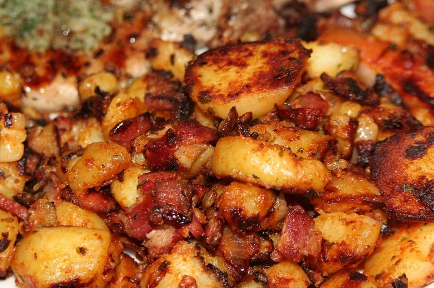 fried-bacon-and-potatoes
