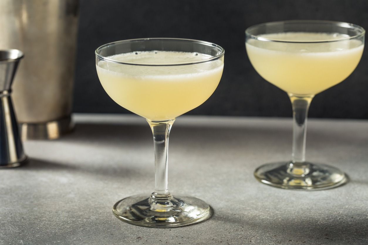 Refreshing Cold Corpse Reviver No 2 Cocktail