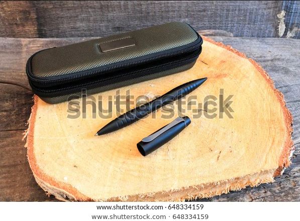 A-Tactical-Pen-and-Cover