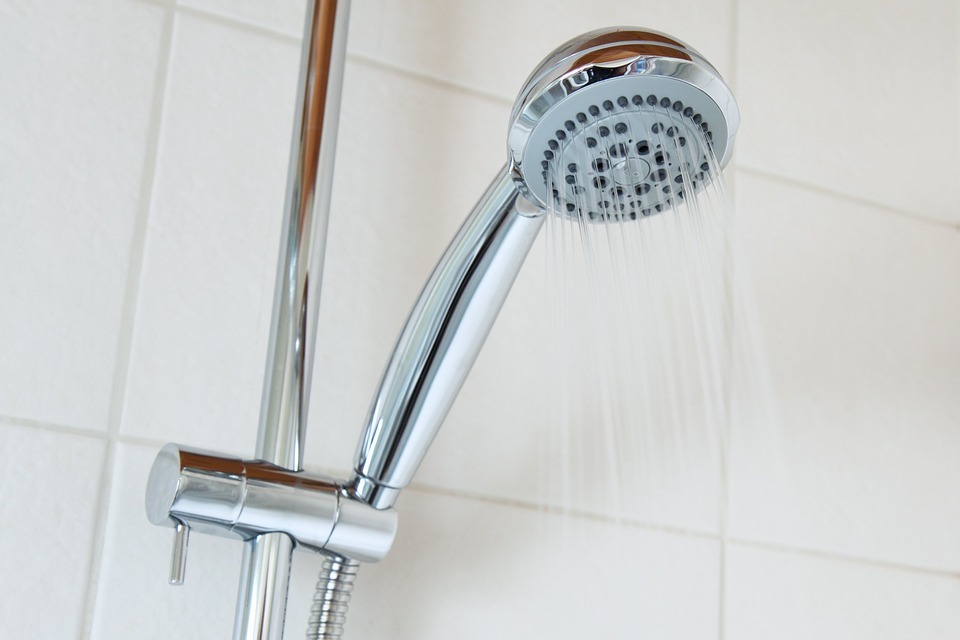 The-Ultimate-Guide-to-Showerheads