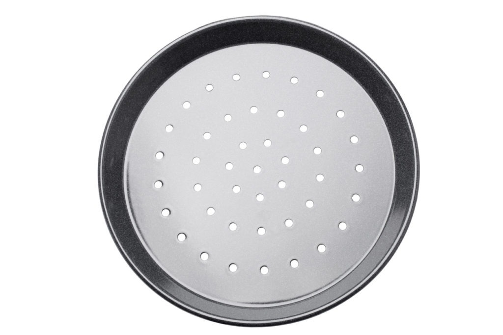 Pizza tin with air vents
