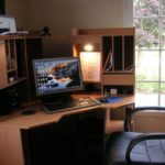 Corner-workspace-table-with-desktop-computer