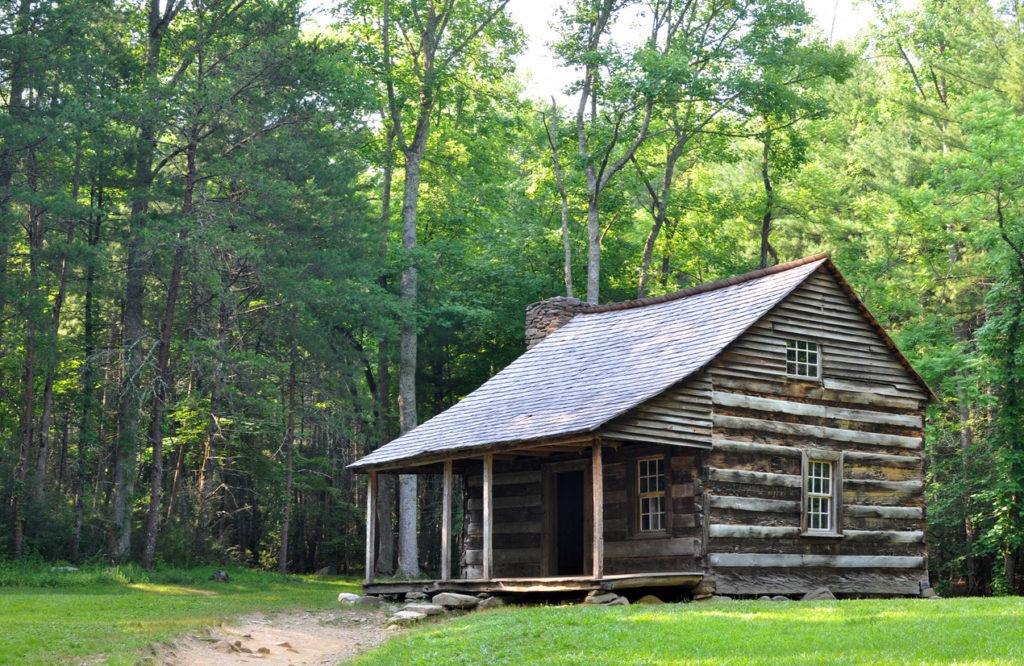 Carter Shields Cabin at Cades Cove, a historic log home built in the 1880s