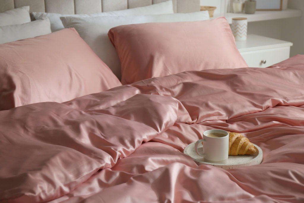 silk pink bed