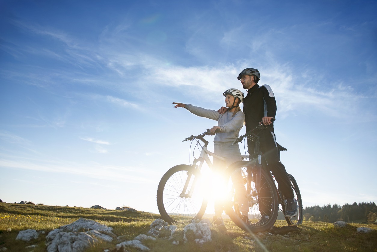 Happiness, Couple-Relationship, Nature, Vitality, Cycling, Bicycle, Relaxation, Fun, Enjoyment, Freedom, Motion, Outdoors, Recreational Pursuit, Leisure Activity, Healthy Lifestyle, Simple Living, Young Couple, Riding, Adult, Carefree, Romance, Falling In Love, Playful, Dating, Two People, Togetherness