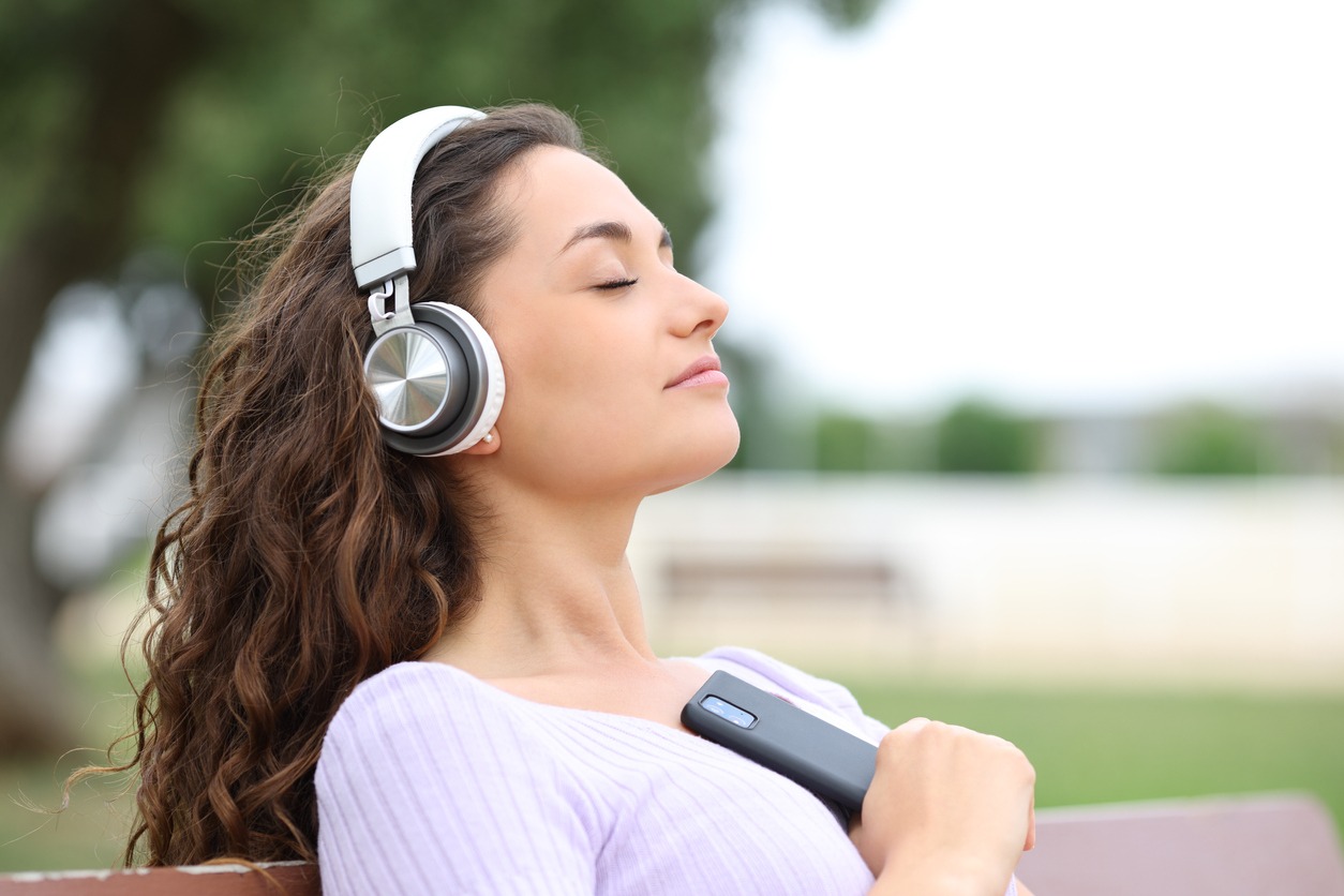 Listening, Music, Meditating, Wellbeing, Guidance, Relaxation, Tranquility, Women, Audiobook, Learning, Headset, Radio, Headphones, Audio Equipment, Mobile Phone, Outdoors, Relief-Emotion, Healthy Lifestyle, Internet, Eat, Smart Phone, Breathing Exercise, Nature, Technology, Happiness, Enjoyment, Lifestyles, Communication, Wireless Headphones