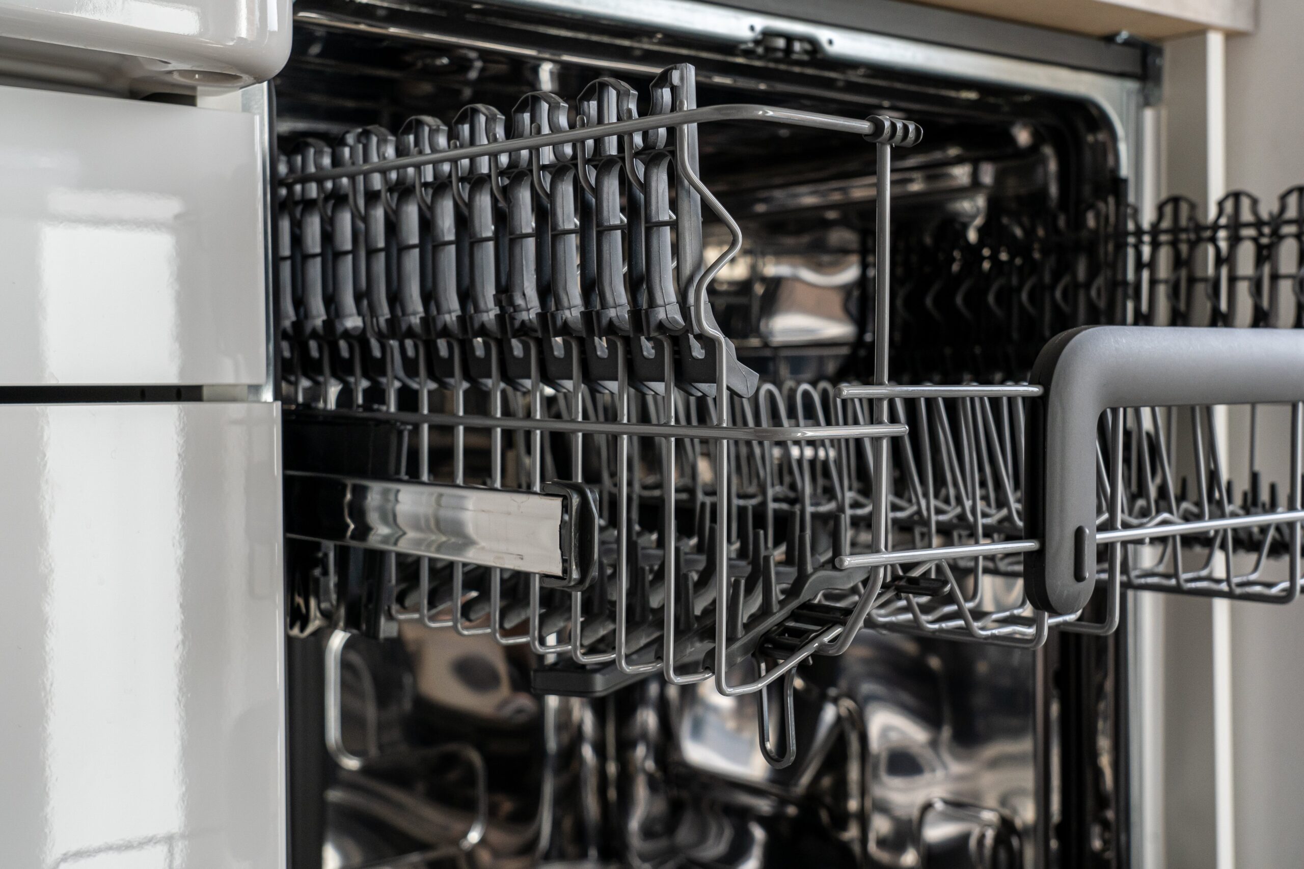 close-up photo of empty dishwasher