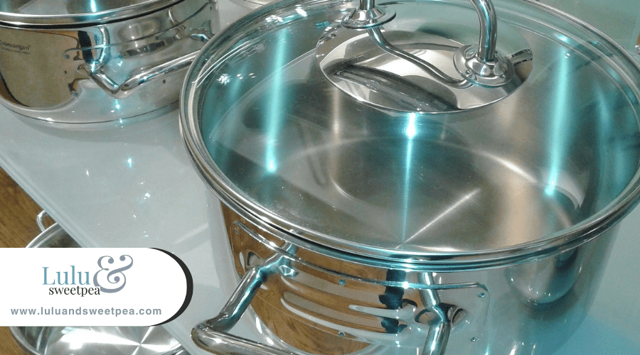 Cleaning Stainless Steel with Mineral Oil