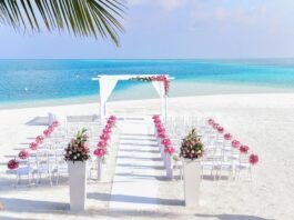 5 Compelling Reasons to Hire Professionals for Your Wedding Decor